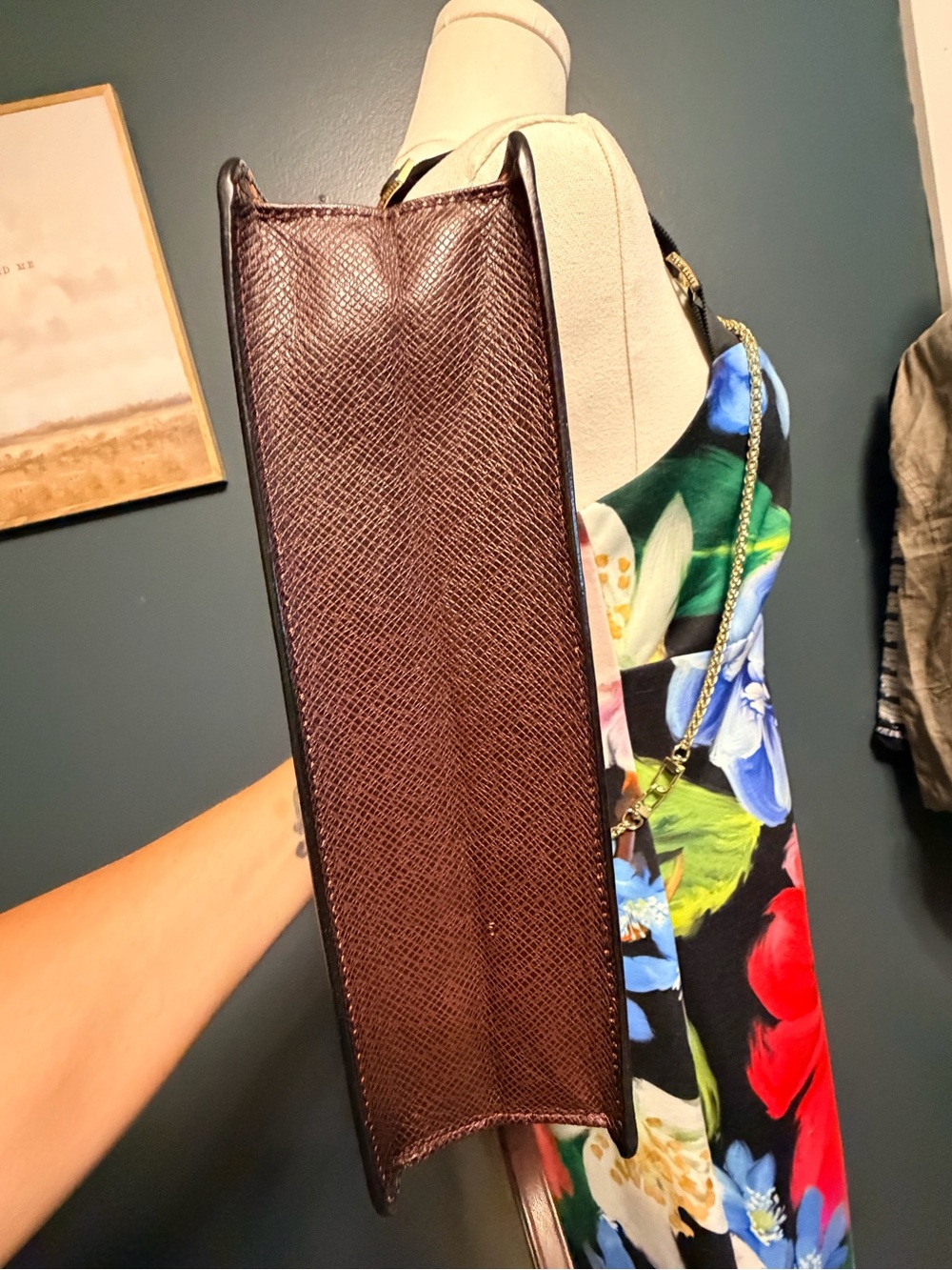 Louis Vuitton Burgundy Taiga Pochette Kourad Clutch Bag - Picture 11 of 14